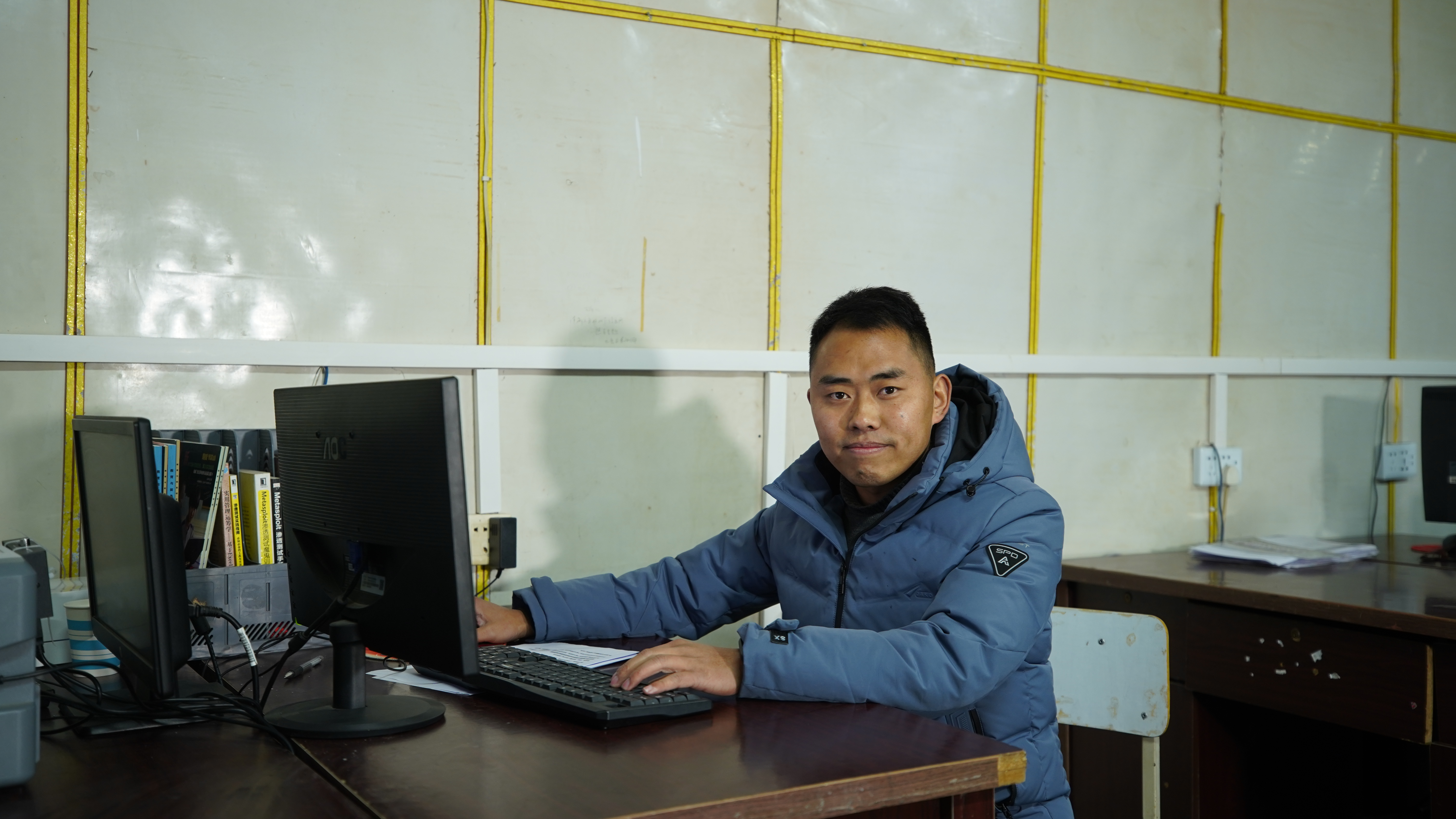 西部乡村教师自研低代码，开发出一个数字化校园